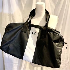 Black and white gym or travel bag